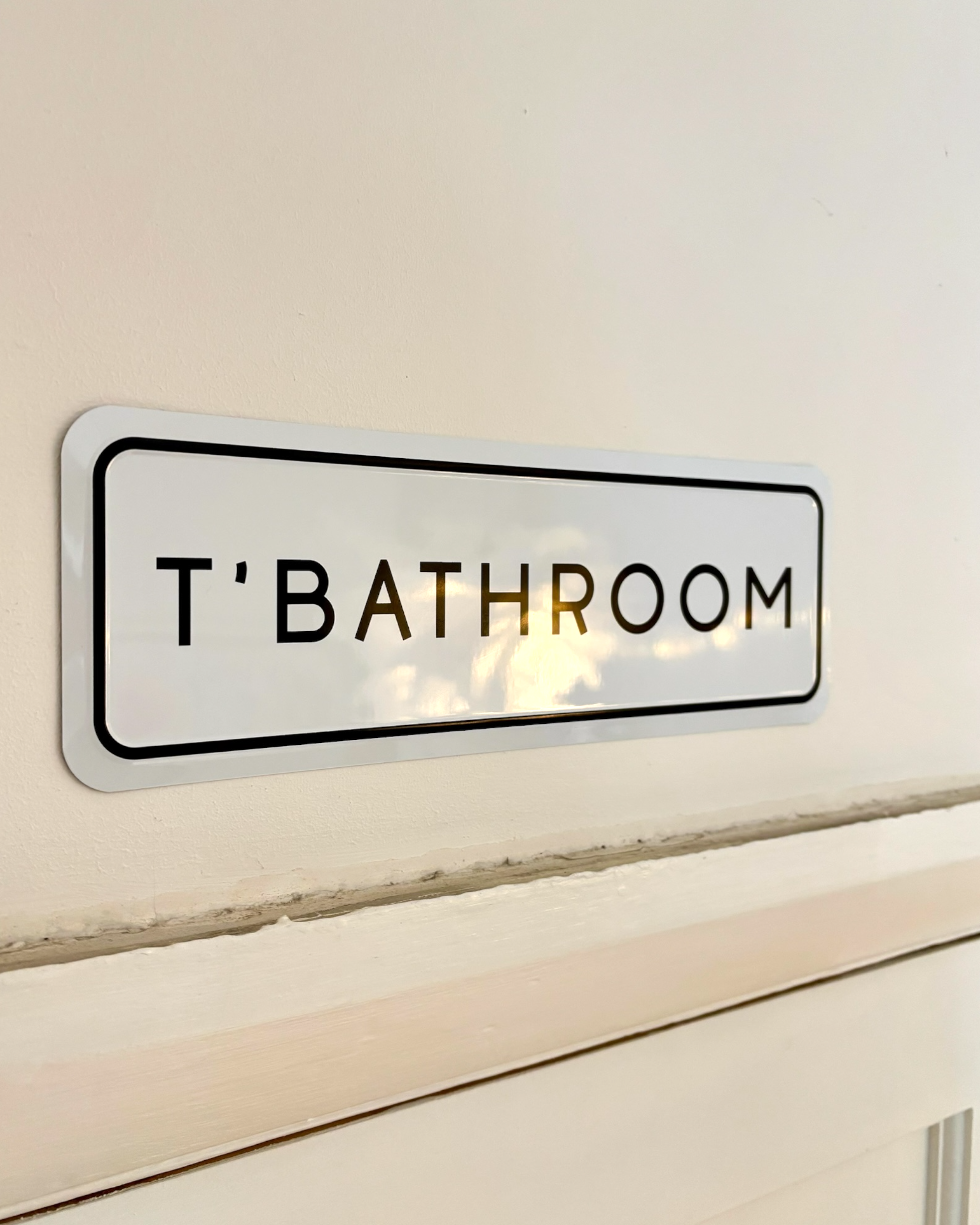 Yorkshire T’Bathroom Home Metal Embossed Sign
