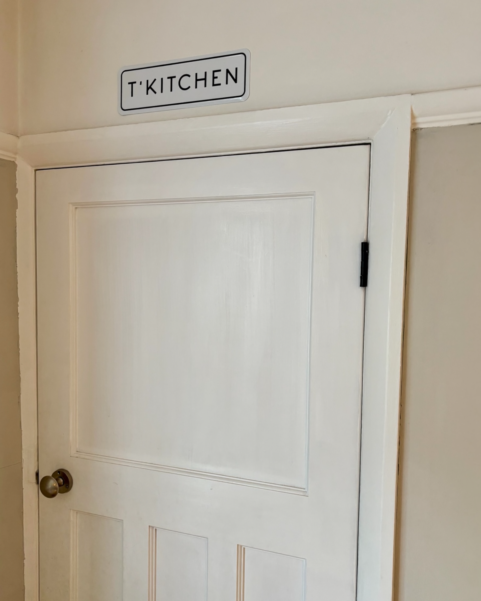 Yorkshire T’Kitchen Home Metal Embossed Sign