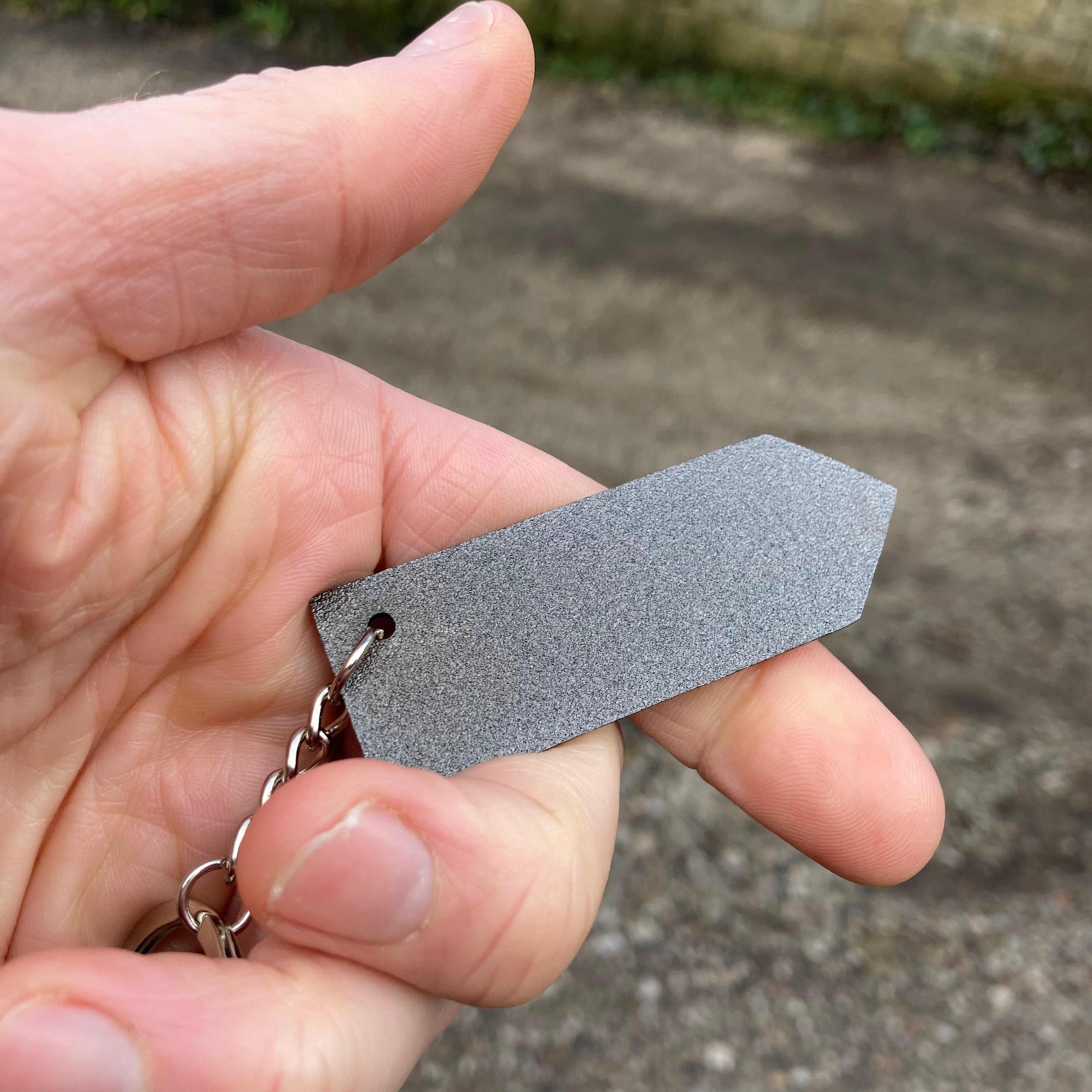T’Pub Yorkshire Dialect Enamel Keyring